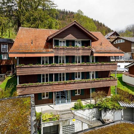 Hirschen Guesthouse - Village Hotel Wildhaus Esterno foto