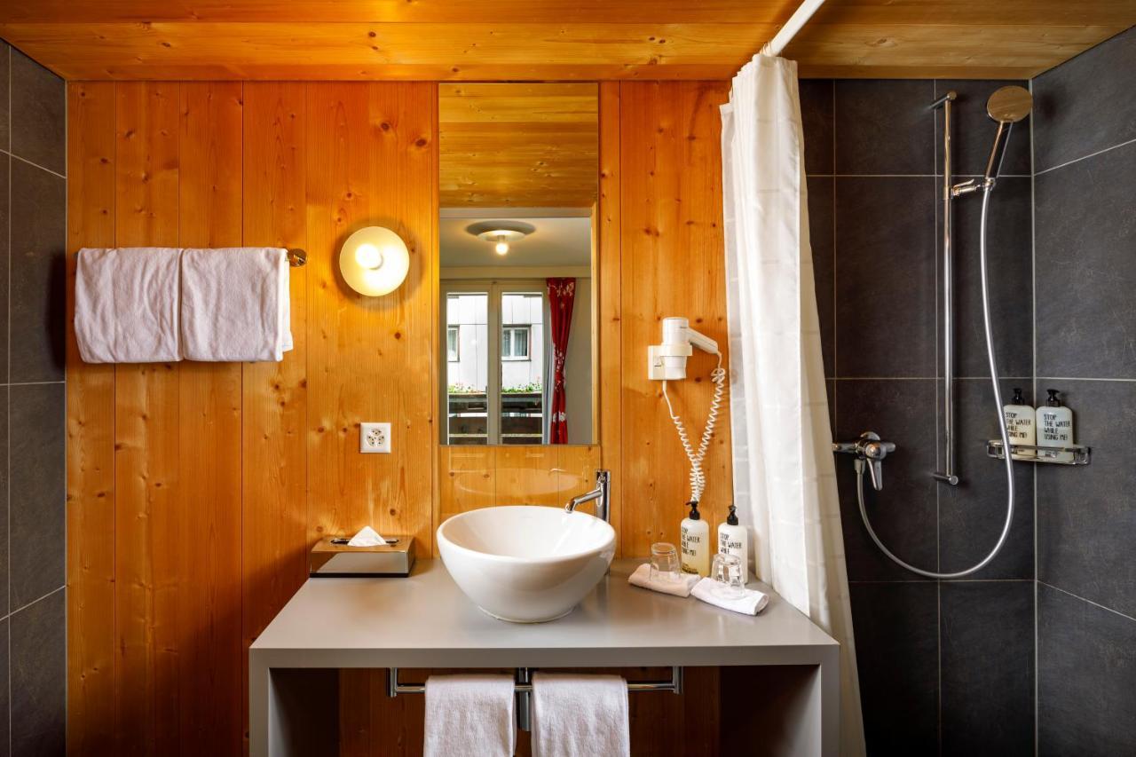 Hirschen Guesthouse - Village Hotel Wildhaus Esterno foto