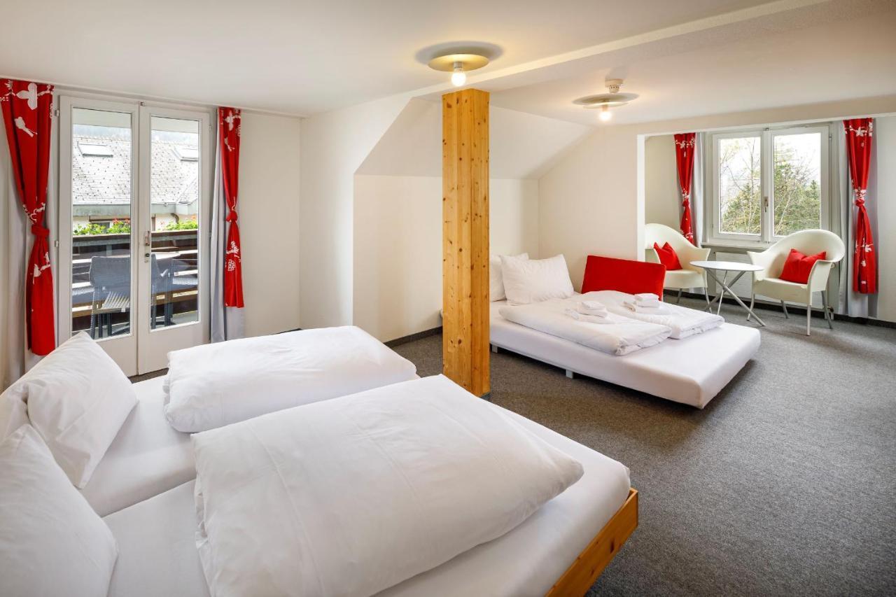 Hirschen Guesthouse - Village Hotel Wildhaus Esterno foto
