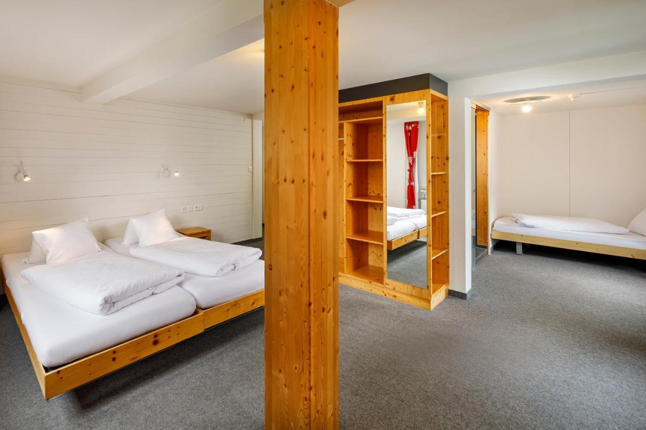 Hirschen Guesthouse - Village Hotel Wildhaus Esterno foto