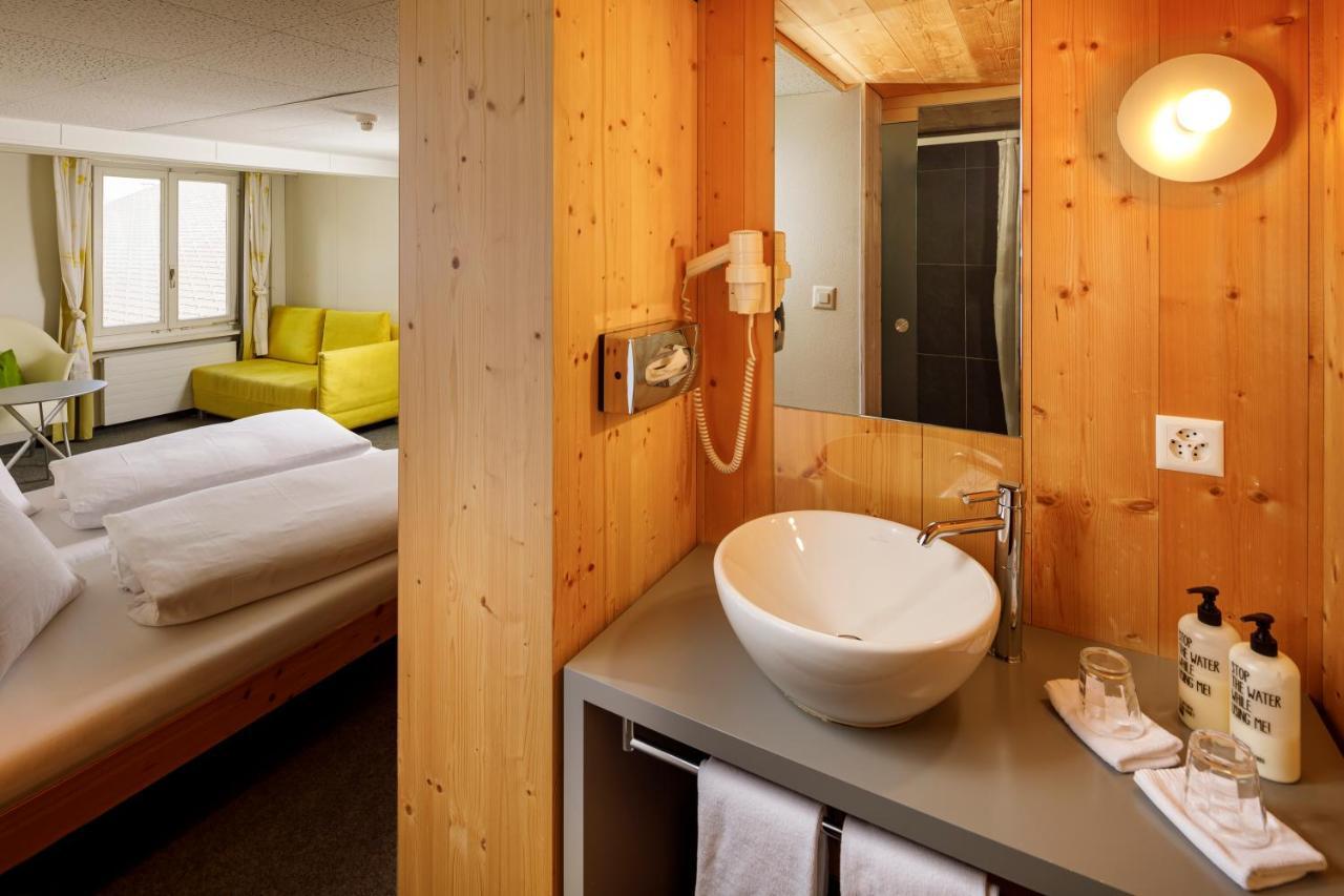 Hirschen Guesthouse - Village Hotel Wildhaus Esterno foto