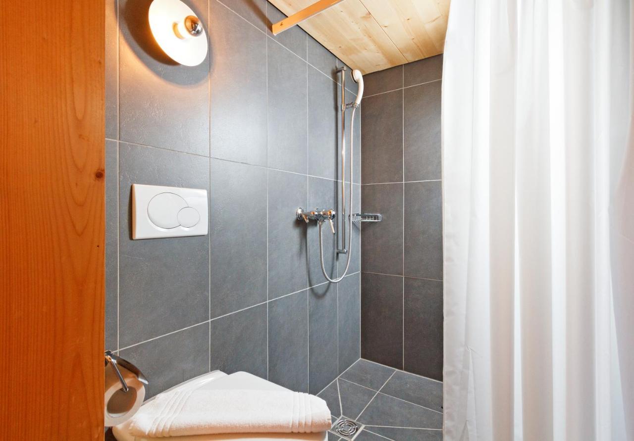 Hirschen Guesthouse - Village Hotel Wildhaus Esterno foto