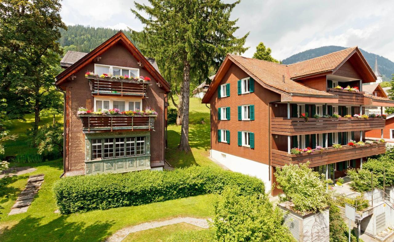 Hirschen Guesthouse - Village Hotel Wildhaus Esterno foto